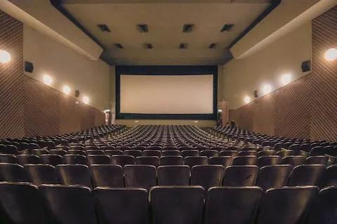 From bankruptcy to first-rate: How did we save a movie theater chain from the brink? - Overview